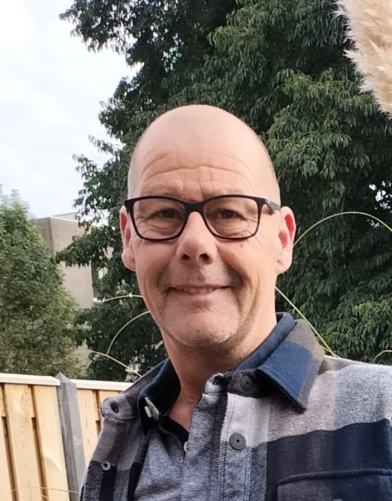 Dennis Frederiks